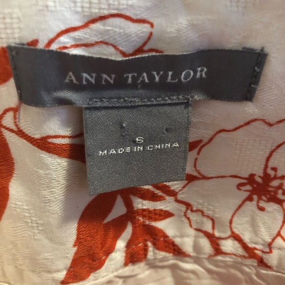 Ann Taylor Knee Length A-Line Skirt - Picture 3 of 4